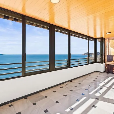 Principado Playa 12a Levante Beach Appartement